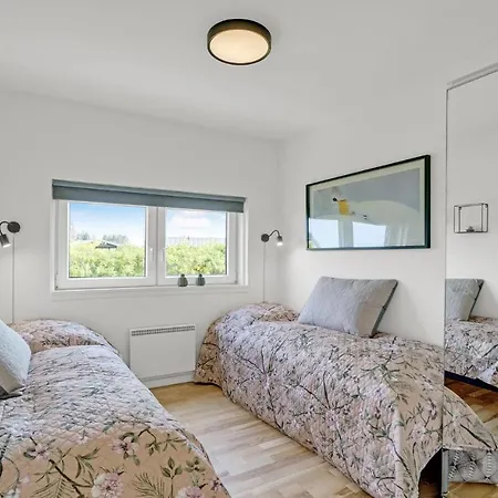 Vakantiehuis 4 Bedroom Stunning In Skjern